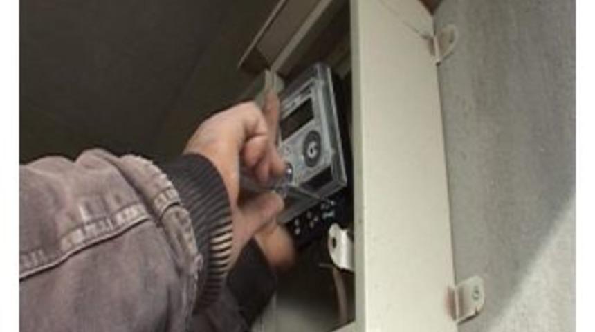 Siirt&rsquo;te Elektrik Saya&ccedil;ları Değiştiriliyor