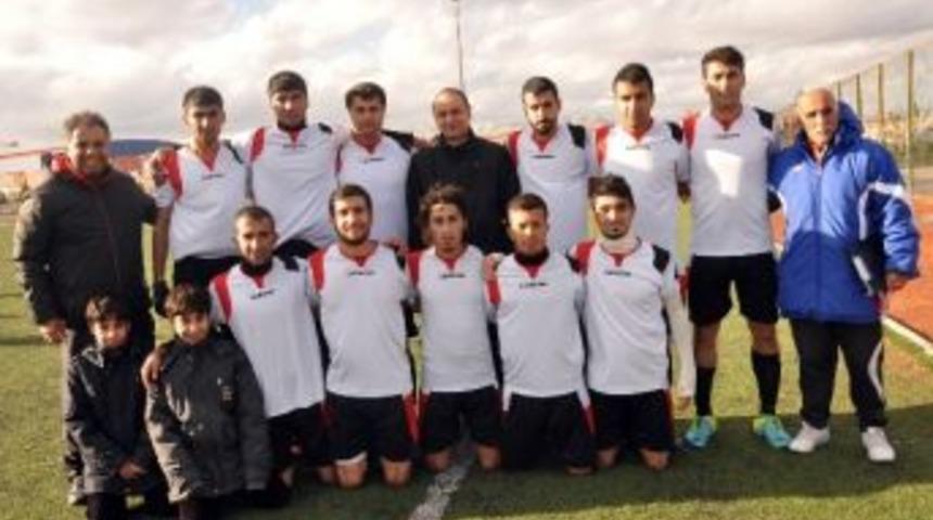 Bağlar Belediyesi Futbol Takımı Haftayı Galibiyetle Kapattı