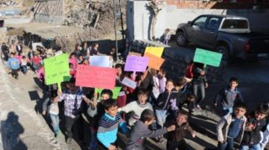 Şırnaklı &Ouml;ğrenciler &Ccedil;evre İ&ccedil;in Y&uuml;r&uuml;d&uuml;