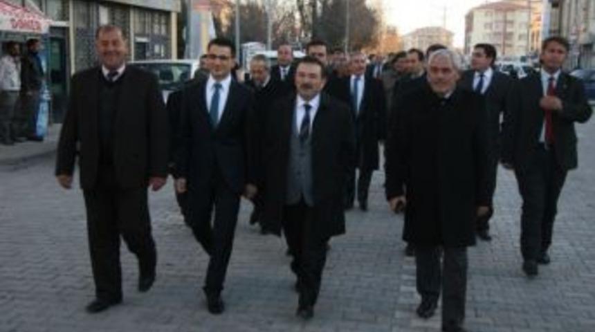 Aksaray Valisi Altınok'dan Eskil İl&ccedil;esine Ziyaret