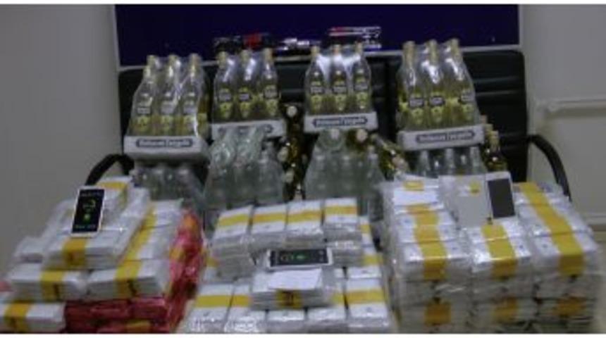 Yunan Sınırında 3 Bin 796 Adet Akıllı Telefon Ele Ge&ccedil;irildi