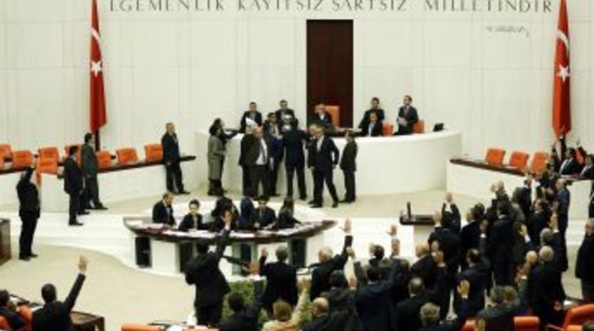 'Türkiye Kürdistanı' Ifadesi Bütçe Tasarısından Çıkarıldı