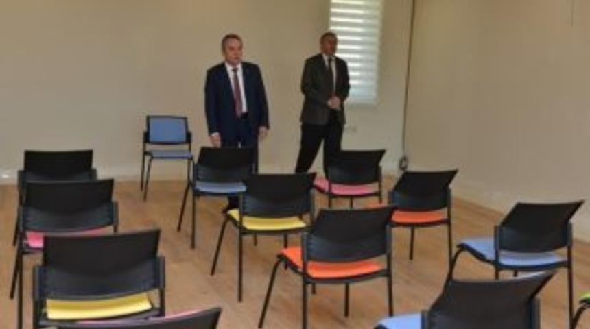 Başkan B&ouml;cek, Koshim&rsquo;de İncelemelerde Bulundu