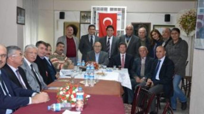 Vali Savaş Hafsa Sultan Mahallesi&rsquo;nde Vatandaşla Buluştu