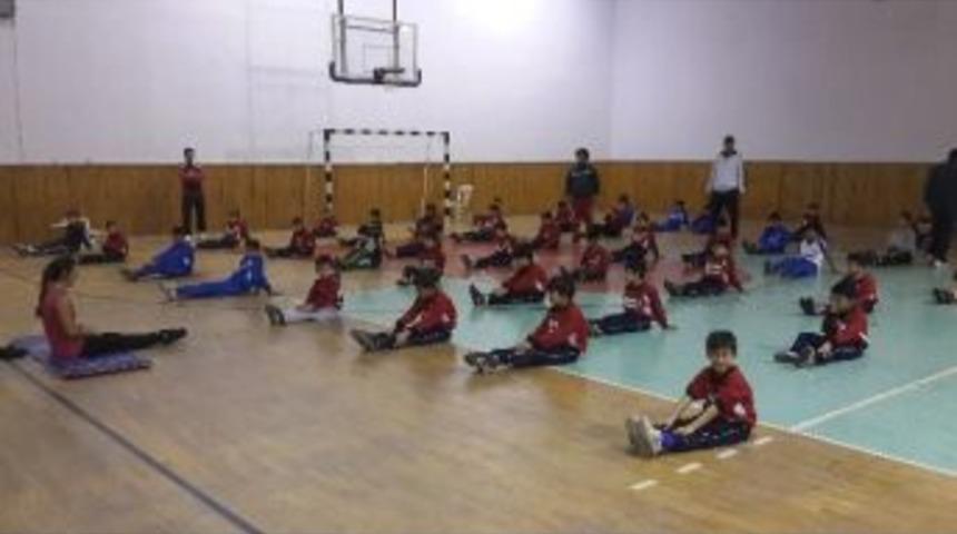 Yıldızspor&rsquo;dan &Ouml;rnek &Ccedil;alışma