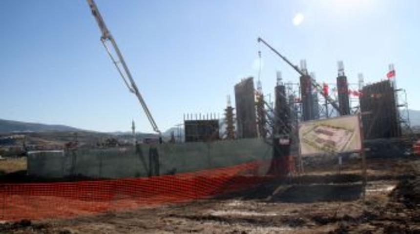 MK&Uuml; İskenderun M&uuml;hendislik Fak&uuml;ltesi Ek Binası Hizmete Girdi