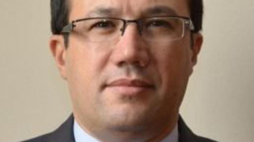 Vali Akdemir&rsquo;den D&uuml;nya İnsan Hakları G&uuml;n&uuml; Ve Demokrasi Haftası Mesajı