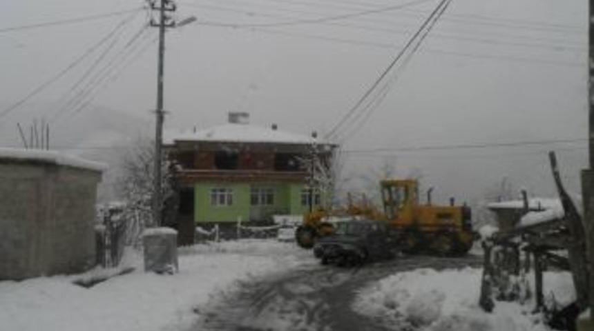 Alaplı'da kapalı k&ouml;y yolu yok