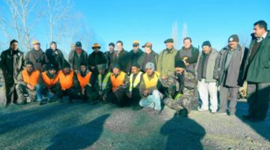 Macaristan&rsquo;dan Gelip Kırıkkale&rsquo;de Domuz Avladılar