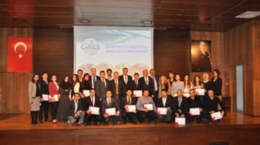 Gaib Dış Ticaret Uzmanlık Eğitimi Kursiyerlerine Sertifika Verdi