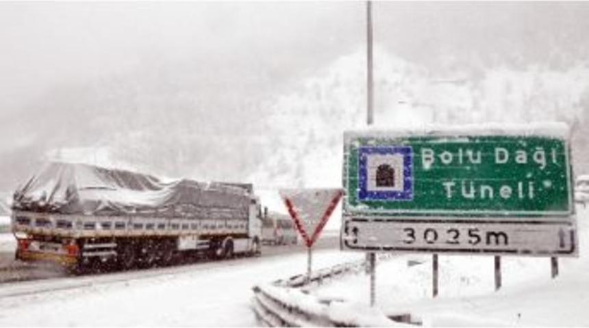Bolu Dağı'nda Kar Esareti
