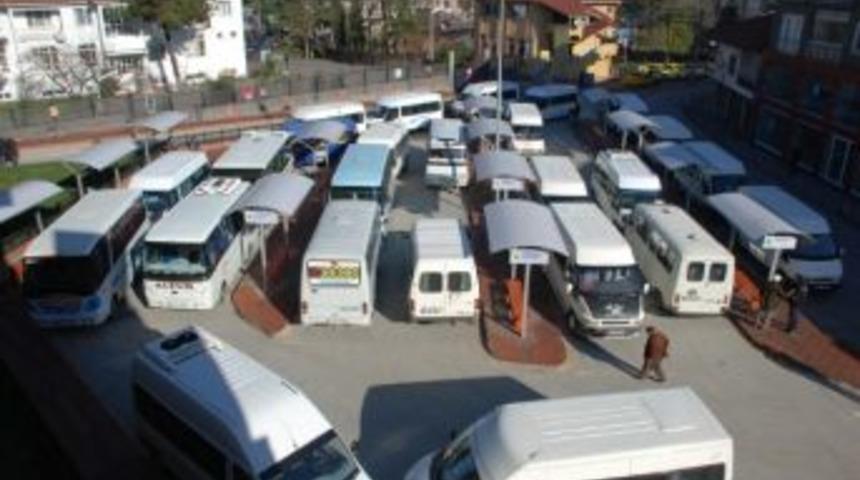 &Ccedil;aycuma&rsquo;da Minib&uuml;s Duraklarına Yer Tahsis Edildi