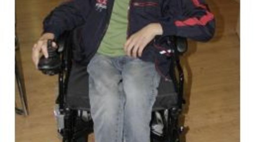 Konak'ta "mavi Kapak"la Gelen &Ccedil;ifte Mutluluk