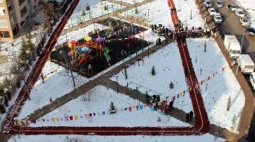 Yeni Yaşama Yolculuğun Simgesi, &Ccedil;ankaya&rsquo;da A&ccedil;ıldı
