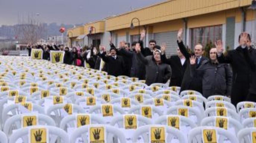 Binlerce Sandalye Ile 'Sessiz Sandalye' Eylemi