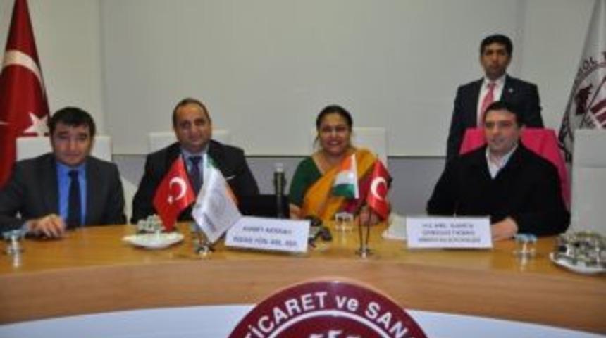 İneg&ouml;ll&uuml; Mobilyacılar Hindistan'a A&ccedil;ılıyor