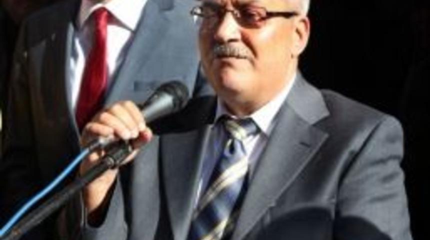 Chp Adayı Uysal, Partililere Teşekk&uuml;r Etti