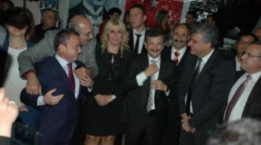 Chpli Remzi Akdemir'e Buca'da Sevgi Seli