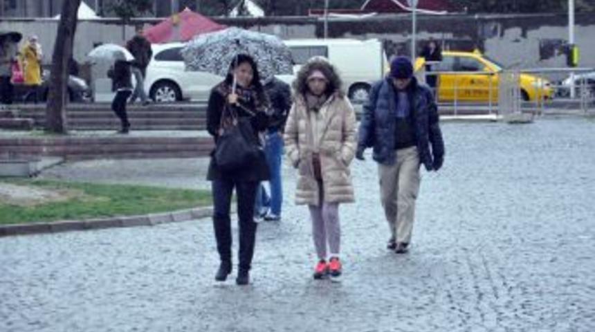 İstanbul&rsquo;da Soğuk Hava Etkili Oluyor