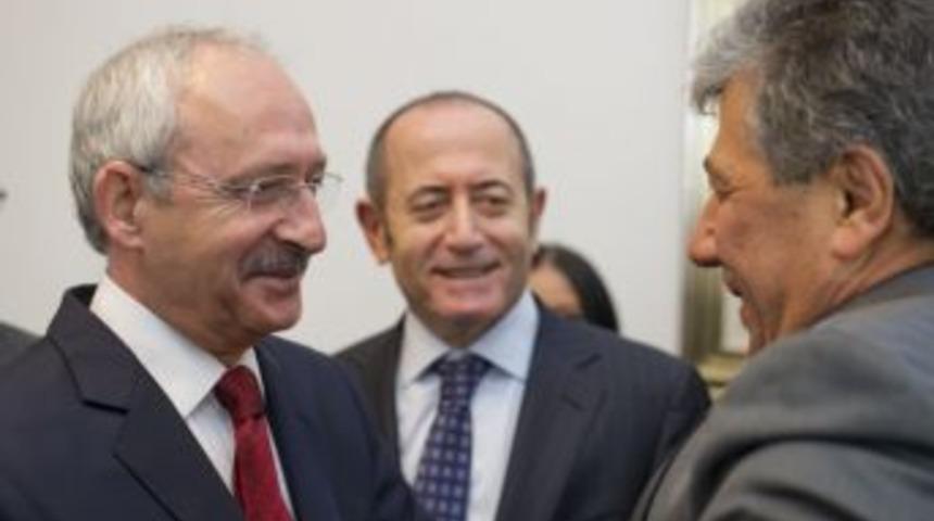 Kılı&ccedil;daroğlu Ile Balbay Meclis'te Bir Araya Geldi