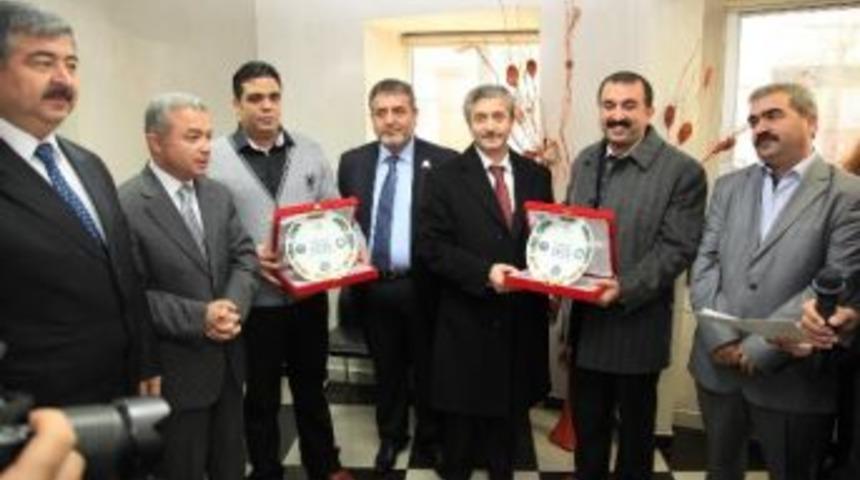 Şahinbey&rsquo;de İşyerleri Beyaz Tabak Ve Beratla &Ouml;d&uuml;llendirildi