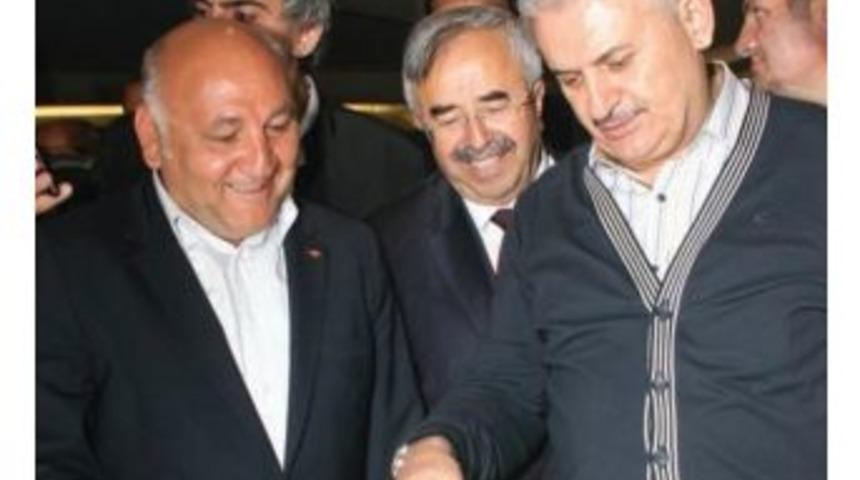 Ak Partili Sarıg&ouml;l'den Karşıyaka'ya 'cansuyu'