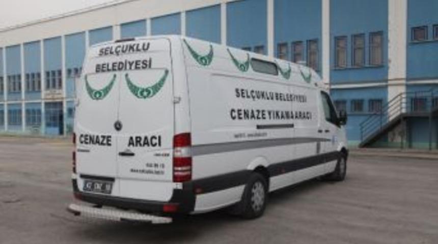 Sel&ccedil;uklu&rsquo;da Cenaze Yıkama Aracı Hizmete Girdi