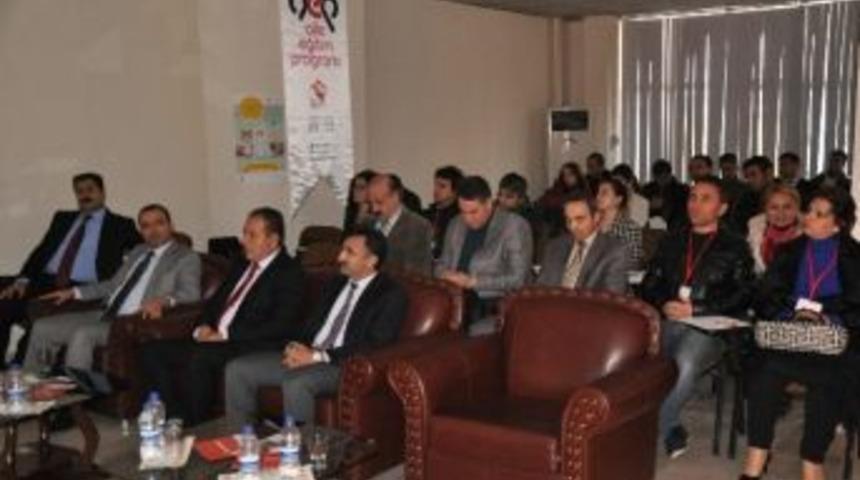 Şırnak&rsquo;ta Yetişkinlere Aile Eğitim Semineri