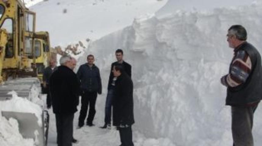 Malatya İl &Ouml;zel İdaresi Karla M&uuml;cadele Ekipleri Hazır