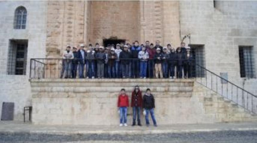 39 &Ouml;ğrenci Mardin Gezisine Katıldı