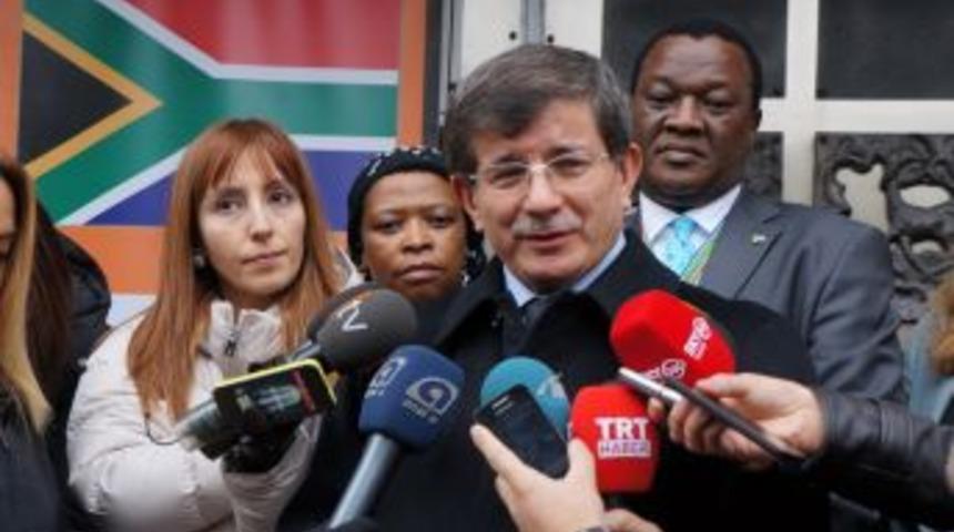 Davutoğlu: Yurt Dışındaki T&uuml;rk Okulları &Ouml;nemli Bir Temsil G&ouml;revi Ifa Ediyor