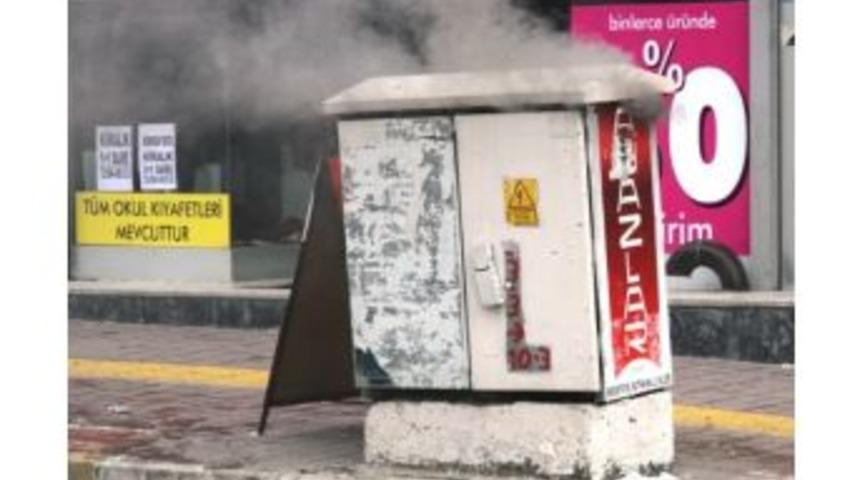 Elektrik Trafosunun Patlaması Korkuya Neden Oldu