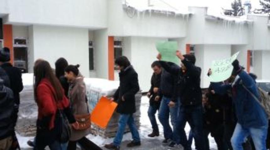 A&Uuml;&rsquo;de Formasyon Tepkisi