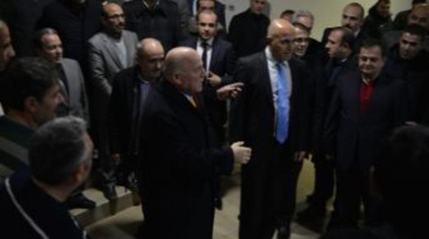 Mehmet Sekmen, Korkut&rsquo;un &Ccedil;alışmalarını Beğendi