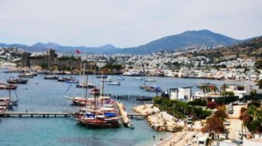 Milyon Dolarlık Otellerin De Aralarında Bulunduğu Ka&ccedil;ak Yapıların Yıkımına Yarın Başlanıyor