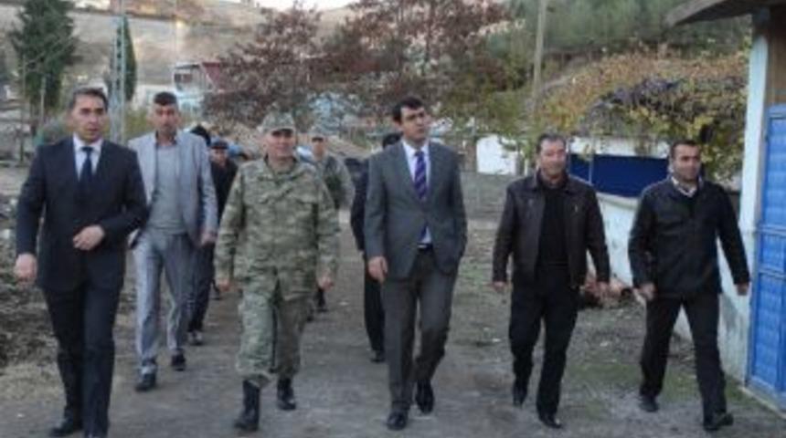 T&uuml;rkoğlu Kaymakamı K&ouml;yleri Ziyaret Edip Sorunları Dinliyor