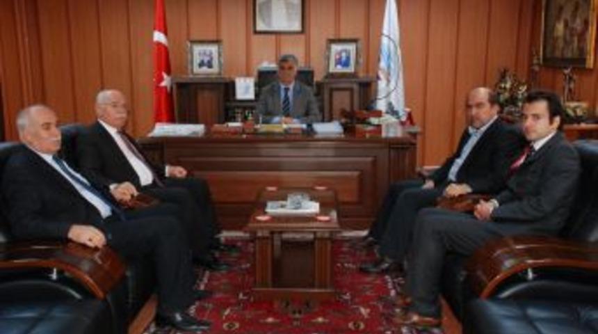 MHP Adayı Erdem'den, Başkan B&uuml;y&uuml;kaslan'a Ziyaret