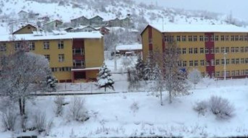 Azdavay&rsquo;da Okulların Kar Tatili Uzadı