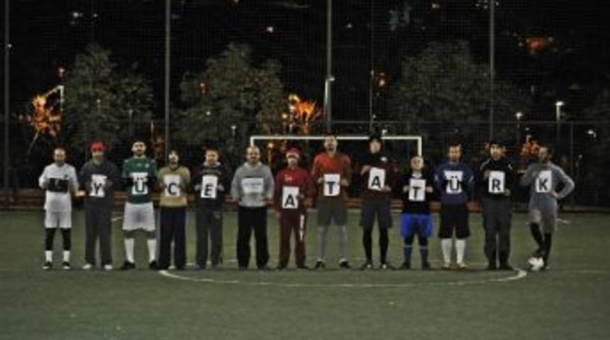 "y&uuml;ce Atat&uuml;rk" Tepkisi