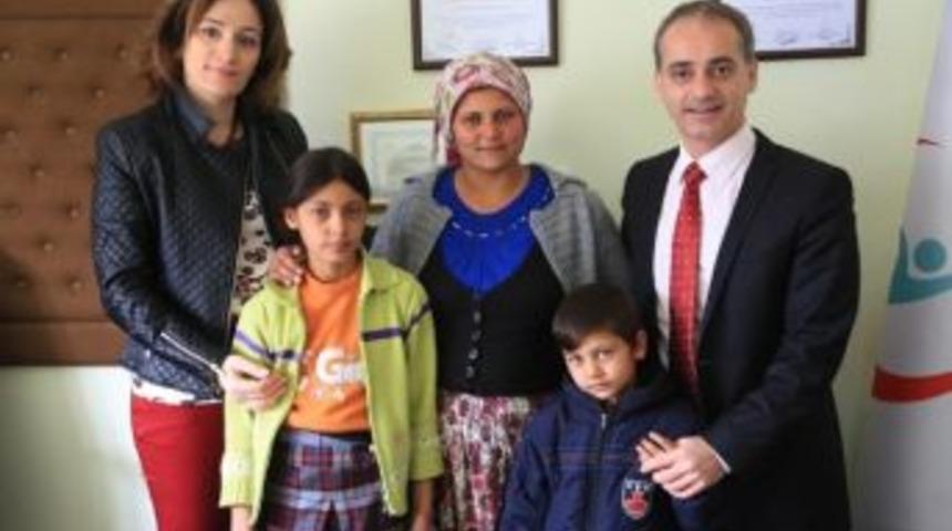 Koah Hastası K&uuml;&ccedil;&uuml;k Berivan&rsquo;a Yardım Eli