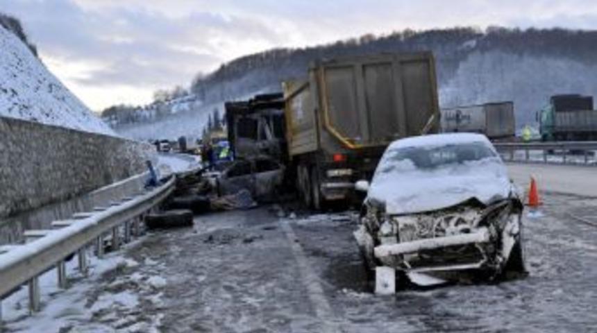 Kazaya Yardıma Giden Sağlık Teknisyeni Yanarak Can Verdi