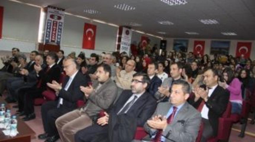 D&uuml;nyada Ve T&uuml;rkiye&rsquo;de Demir &Ccedil;elik Sanayinin Yeri Ve &Ouml;nemi Konulu Konferans