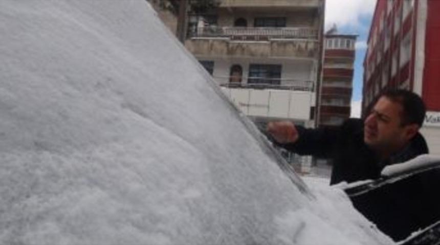 Tatvan&rsquo;da Havalar Buz Kesiyor