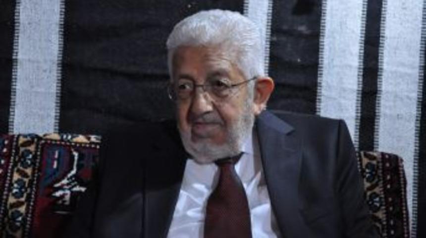 Recai Kutan: Kardeşler Arasındaki Ilişkiler Olumlu Noktalara Gelmeli