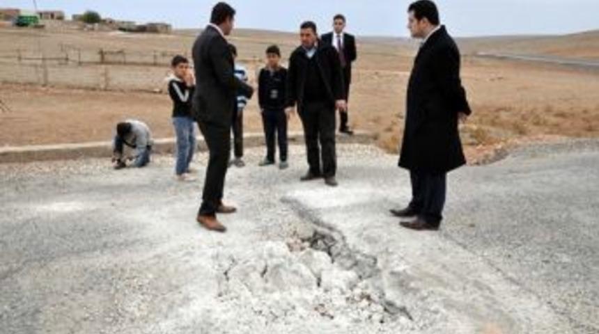 Kaymakam, K&ouml;pr&uuml;leri Denetledi