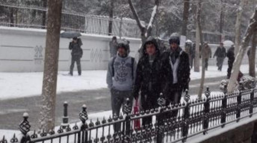 Malatya Sabaha Kar İle Uyandı