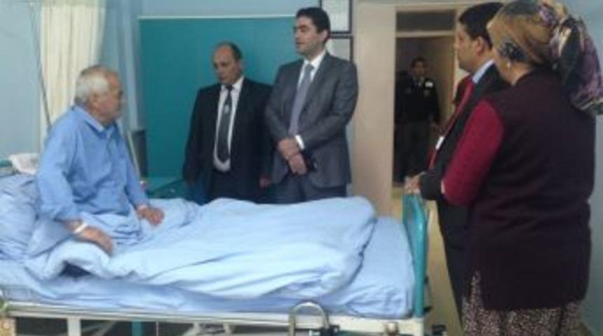 Kaymakam Tekbıyıkoğlu'ndan Hasta Ziyareti