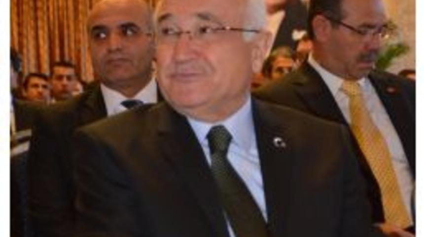 Cemil &Ccedil;i&ccedil;ek&rsquo;ten Af Uyarısı: Af Konusunda &lsquo;of&rsquo; Demek Lazım