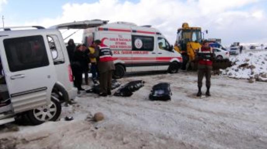 TIR Kazasında &Ouml;lenler Aynı Aileden