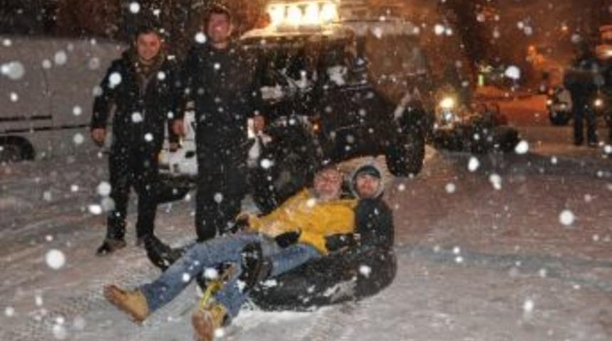 Artvin Caddelerinde Kayak Keyfi